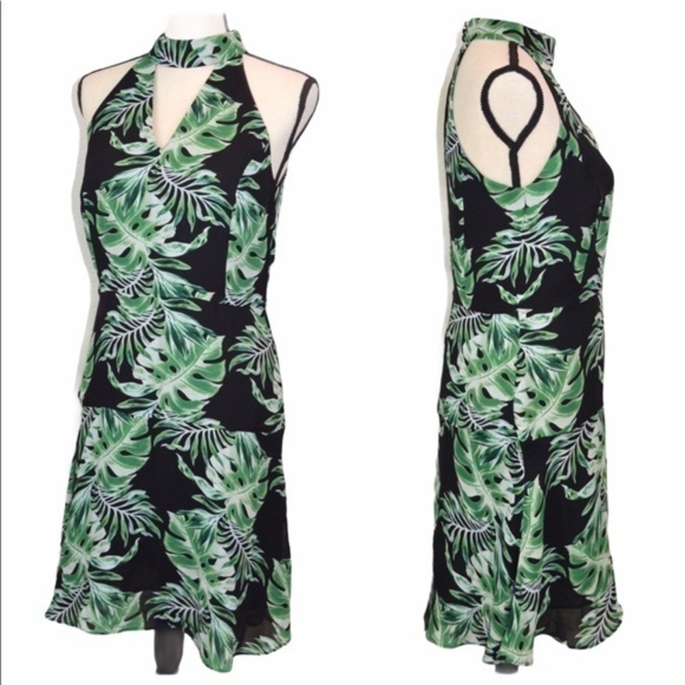 Belle Vere Keyhole‎ Choker Neck Sleeveless Dress Size 4 Green Palm Tropical
